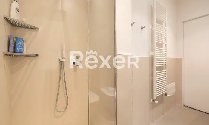 Rexer-Lerici-Prestigioso-immobile-depoca-finemente-ristrutturato-Altro