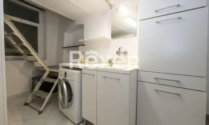 Rexer-Lerici-Prestigioso-immobile-depoca-finemente-ristrutturato-Altro