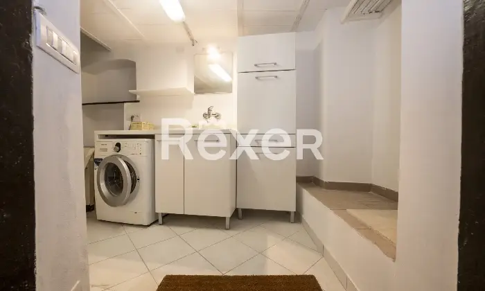 Rexer-Lerici-Prestigioso-immobile-depoca-finemente-ristrutturato-Altro