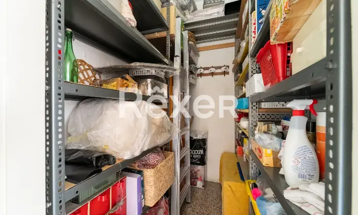 Rexer-Milano-Tre-locali-al-piano-alto-Altro