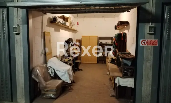 Rexer-Milano-Tre-locali-al-piano-alto-Altro