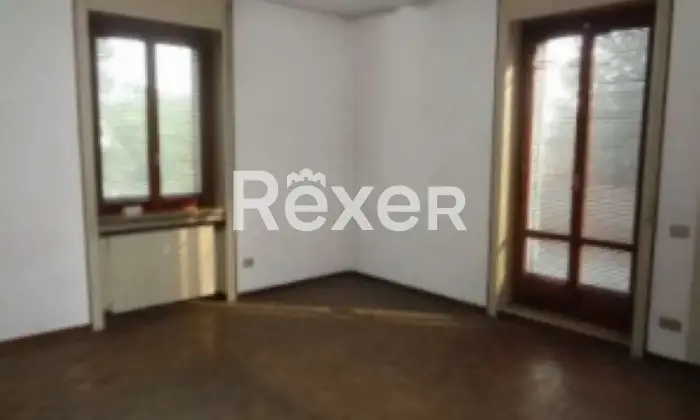 Rexer-Azzate-Stabile-Palazzo-in-vendita-a-Azzate-Altro