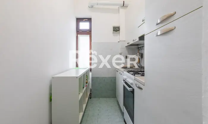 Rexer-Bollate-Bilocale-con-cucina-in-casa-di-corte-Cucina