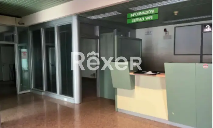 Rexer-Porto-Recanati-Filiale-Bancaria-in-vendita-a-Porto-Recanati-Altro