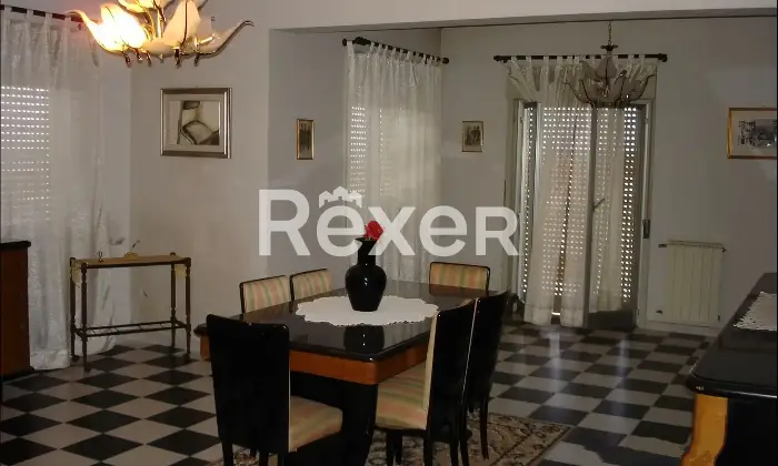 Rexer-Barcellona-Pozzo-di-Gotto-Appartamento-spazioso-a-Barcellona-Pozzo-di-Gotto-Altro