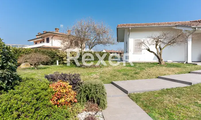 Rexer-Capodimonte-Castenedolo-Capo-di-Monte-Villa-singola-Altro