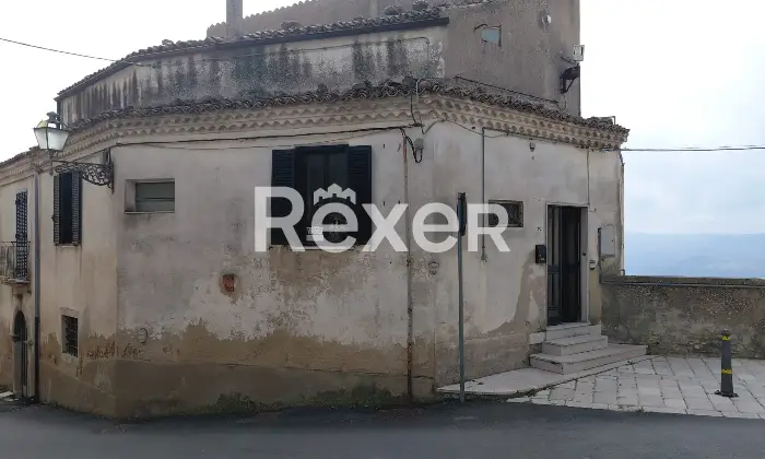 Rexer-Acerenza-Appartamento-su-due-livelli-con-mansarda-abitabile-e-ingresso-autonomo-Altro