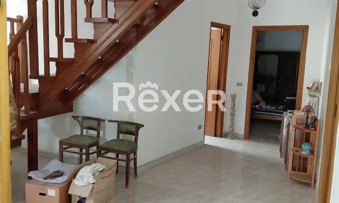 Rexer-Acerenza-Appartamento-su-due-livelli-con-mansarda-abitabile-e-ingresso-autonomo-Altro