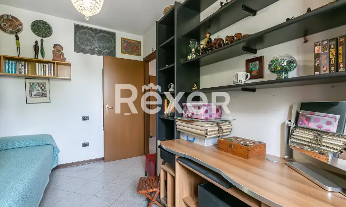 Rexer-Bologna-Appartamento-con-cantina-garage-e-posto-auto-Altro