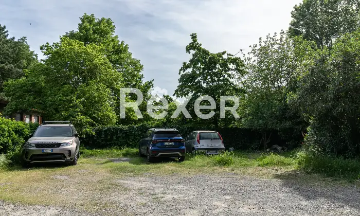Rexer-Bologna-Appartamento-con-cantina-garage-e-posto-auto-Altro