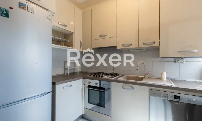 Rexer-Bologna-Appartamento-con-cantina-garage-e-posto-auto-Altro
