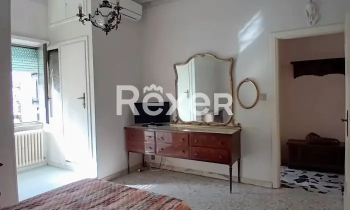 Rexer-Viterbo-Appartamento-di-ampie-dimensioni-Altro