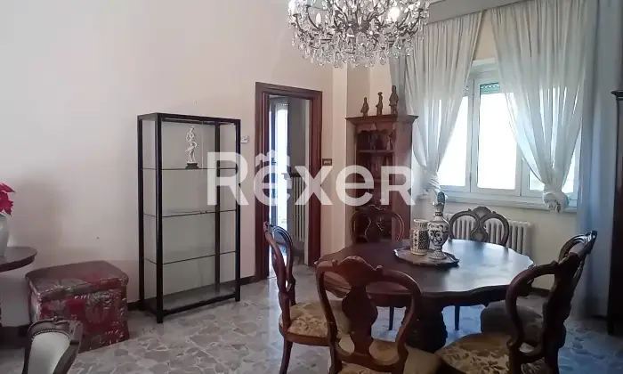 Rexer-Viterbo-Appartamento-di-ampie-dimensioni-Altro