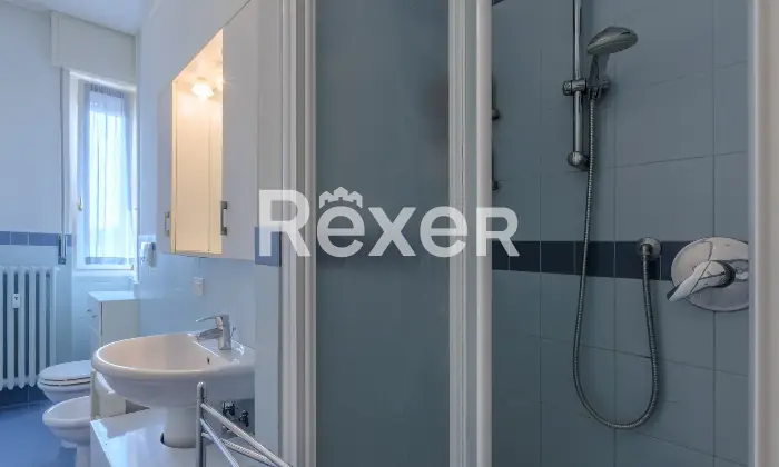 Rexer-Bergamo-MONOLOCALE-ULTIMO-PIANO-CENTRO-BERGAMO-Altro