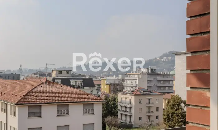 Rexer-Bergamo-MONOLOCALE-ULTIMO-PIANO-CENTRO-BERGAMO-Altro
