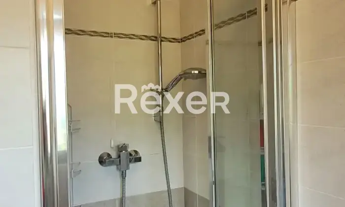 Rexer-Como-Appartamento-indipendente-Sagnino-Bagno
