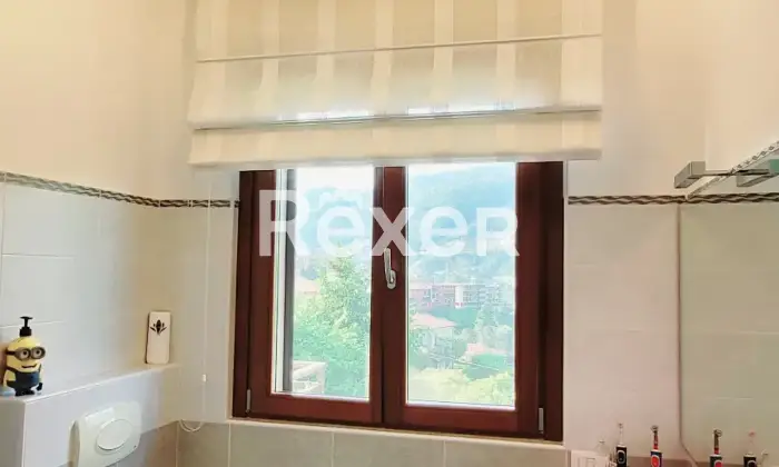 Rexer-Como-Casa-indipendente-Sagnino-Bagno