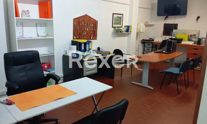 Rexer-Carrara-Ufficio-in-vendita-in-Via-dei-Fiaschi-a-Carrara-Altro