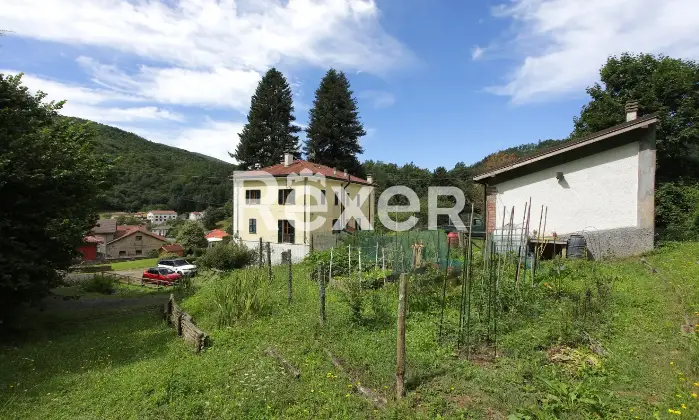 Rexer-Santa-Maria-del-Taro-Villa-storica-in-vendita-in-Via-de-Terry-a-Santa-Maria-del-Taro-Altro