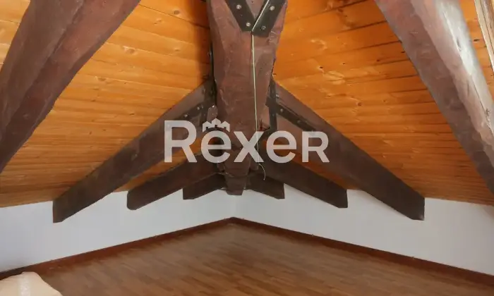 Rexer-Tornolo-Villa-storica-in-Fraz-Santa-Maria-del-Taro-Altro