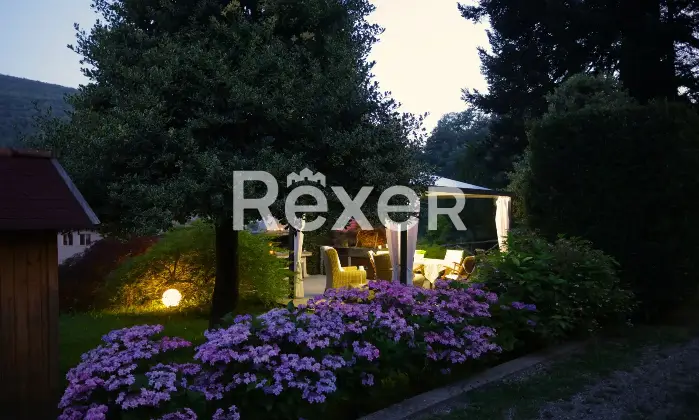 Rexer-Tornolo-Villa-storica-in-Fraz-Santa-Maria-del-Taro-Altro