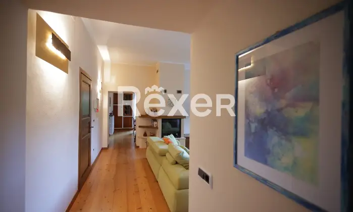 Rexer-Tornolo-Villa-storica-in-Fraz-Santa-Maria-del-Taro-Altro