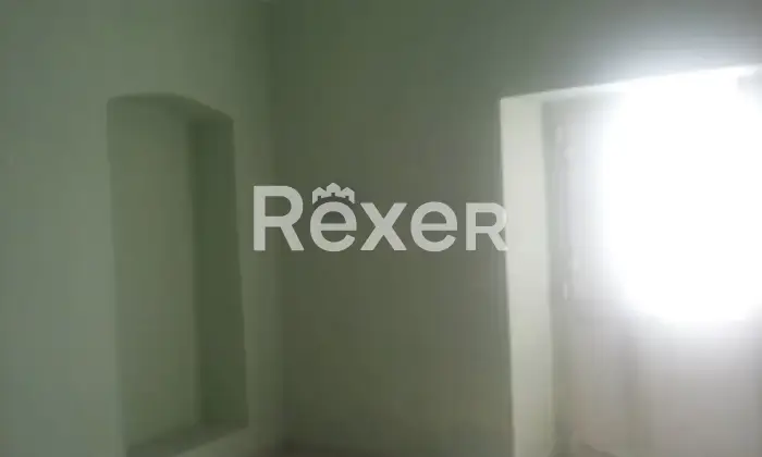 Rexer-Augusta-Appartamento-indipendente-a-piano-terra-da-ristrutturare-Altro