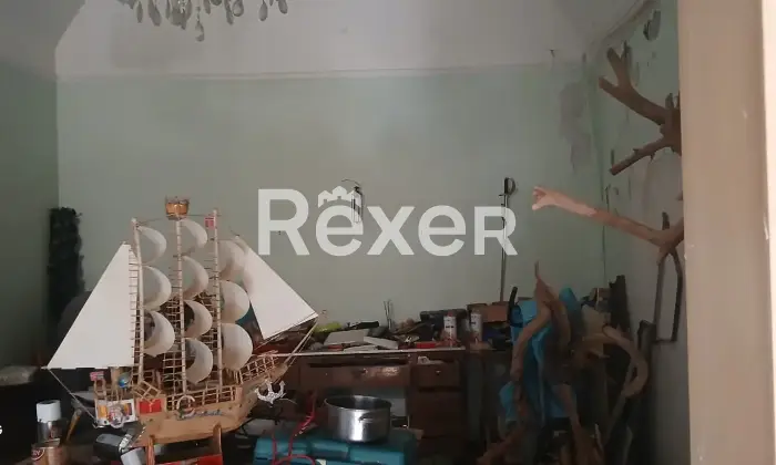 Rexer-Barile-Casa-indipendente-su-quattro-livelli-con-giardino-cantine-e-doppio-accesso-Barile-PZ-Altro