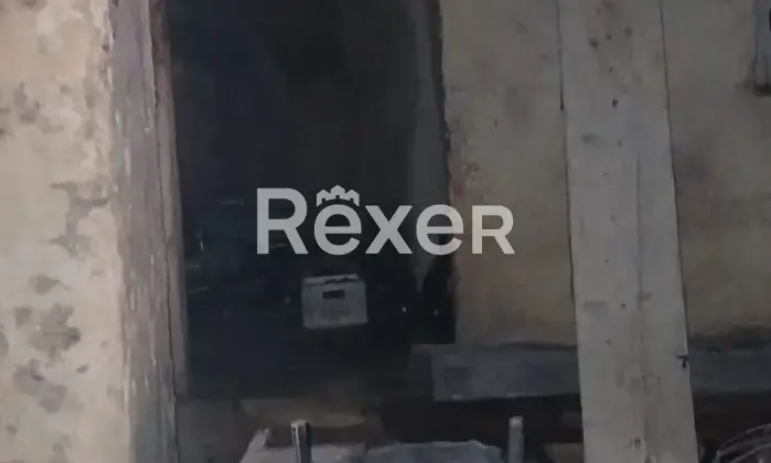 Rexer-Barile-Casa-indipendente-su-quattro-livelli-con-giardino-cantine-e-doppio-accesso-Barile-PZ-Altro