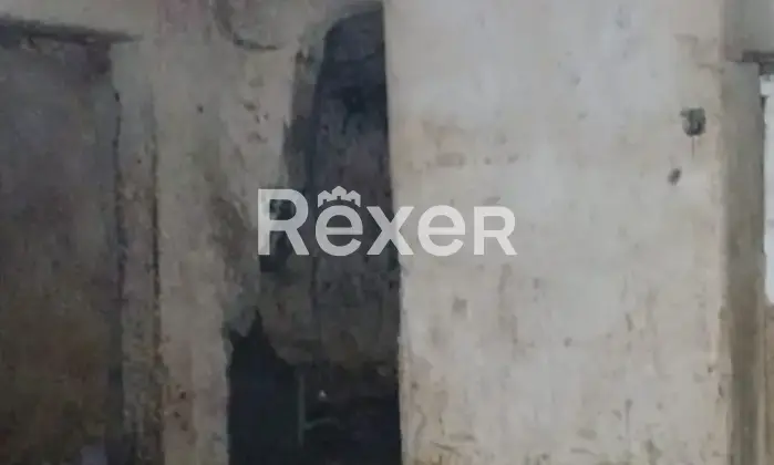 Rexer-Barile-Casa-indipendente-su-quattro-livelli-con-giardino-cantine-e-doppio-accesso-Barile-PZ-Altro