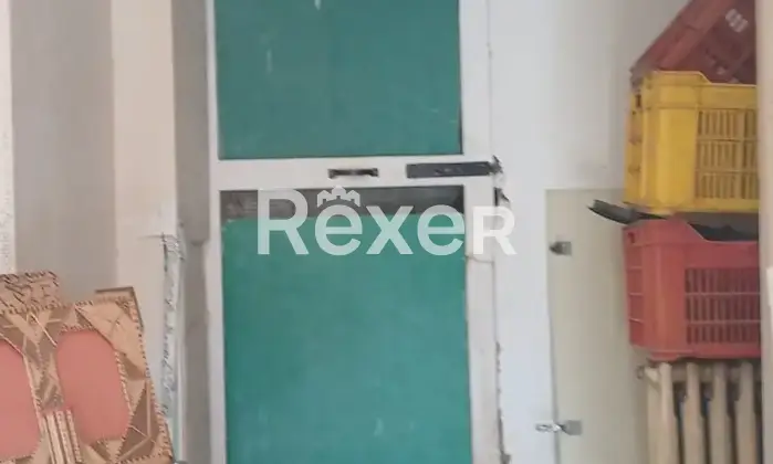 Rexer-Barile-Casa-indipendente-su-quattro-livelli-con-giardino-cantine-e-doppio-accesso-Barile-PZ-Altro