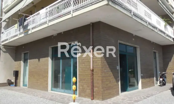 Rexer-Villongo-Filiale-Bancaria-in-vendita-a-Villongo-Altro