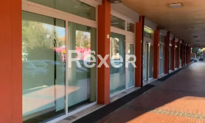 Rexer-Forl-Filiale-Bancaria-in-vendita-a-Forl-Altro