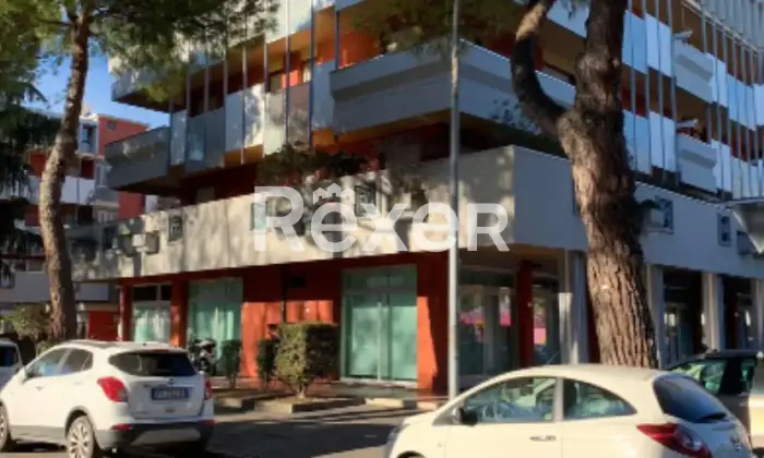 Rexer-Forl-Filiale-Bancaria-in-vendita-a-Forl-Altro