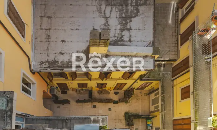 Rexer-Trieste-Appartamento-in-palazzo-depoca-Altro