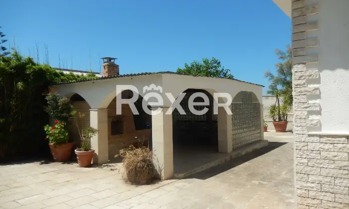 Rexer-Giovinazzo-Vendesi-villa-singola-con-terrazza-e-giardino-vista-mare-Terrazzo