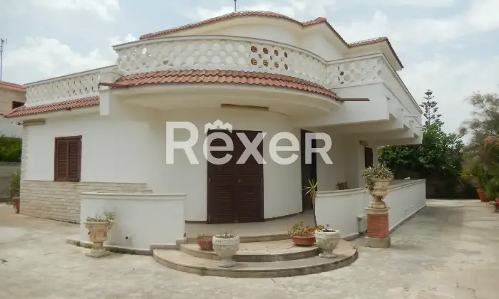 Rexer-Giovinazzo-Vendesi-villa-singola-con-terrazza-e-giardino-vista-mare-Terrazzo