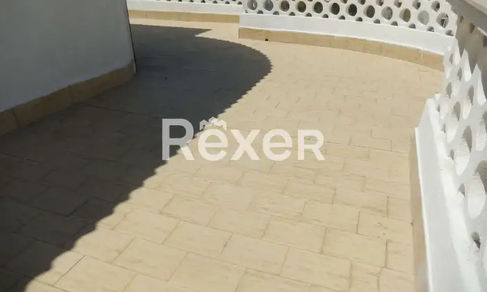 Rexer-Giovinazzo-Vendesi-villa-singola-con-terrazza-e-giardino-vista-mare-Altro