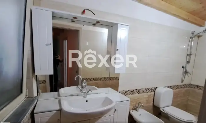 Rexer-San-Giovanni-Casa-singola-bagni-con-cortile-e-deposito-San-Giovanni-Montebello-Altro