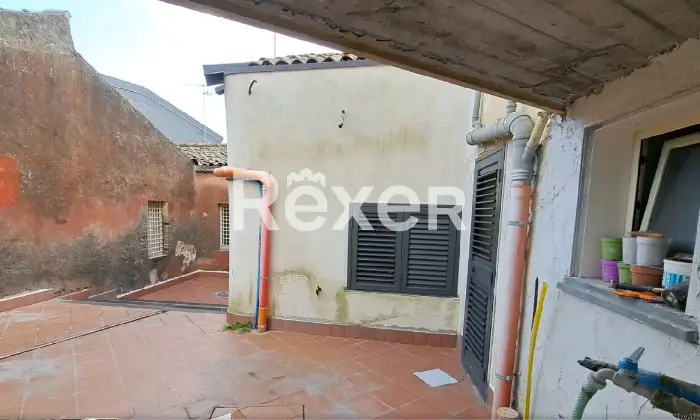 Rexer-San-Giovanni-Casa-singola-bagni-con-cortile-e-deposito-San-Giovanni-Montebello-Altro