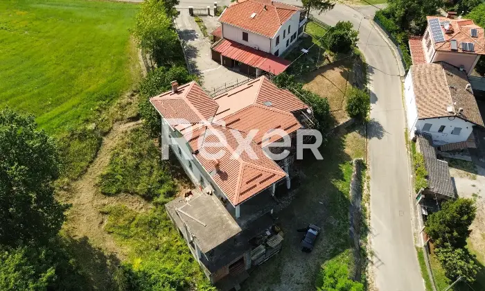 Rexer-Salsomaggiore-Terme-Intero-stabile-in-vendita-in-Via-Castello-a-Salsomaggiore-Terme-Altro