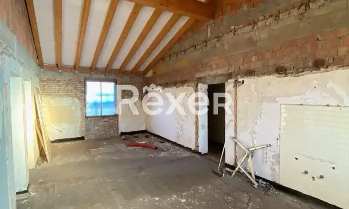 Rexer-Salsomaggiore-Terme-Intero-stabile-in-vendita-in-Via-Castello-a-Salsomaggiore-Terme-Altro