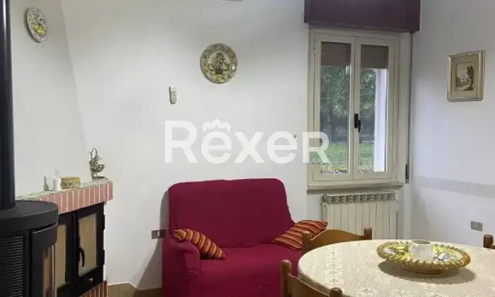 Rexer-Castelli-Casa-indipendente-in-vendita-in-Frazione-Bivio-Villa-Rossi-a-Castelli-Altro