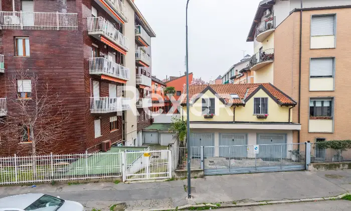 Rexer-Milano-Appartamento-bilocale-con-box-Altro