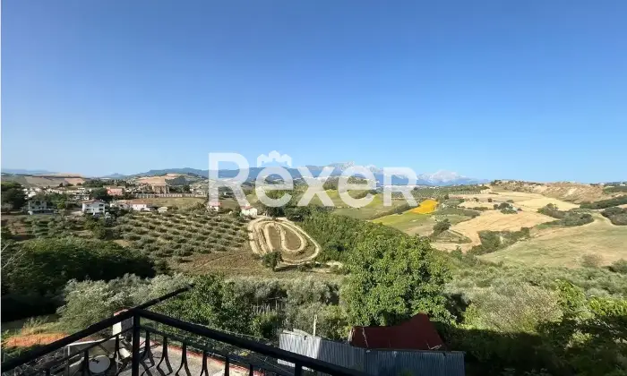 Rexer-Castilenti-Villetta-bifamiliare-in-vendita-in-Contrada-Campanile-a-Castilenti-Altro