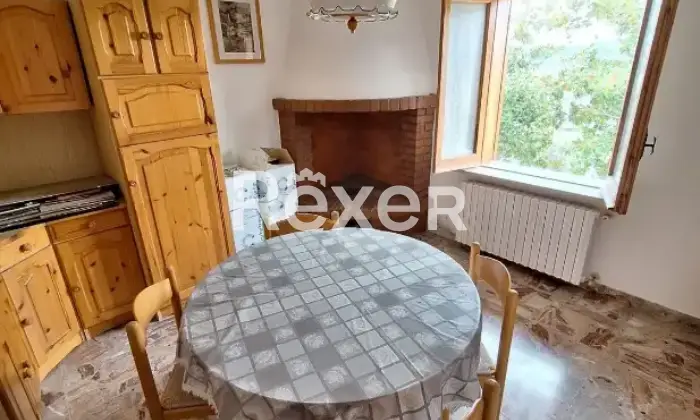 Rexer-Penne-Azienda-Agricola-in-vendita-in-Contrada-Villa-Degna-a-Penne-Altro