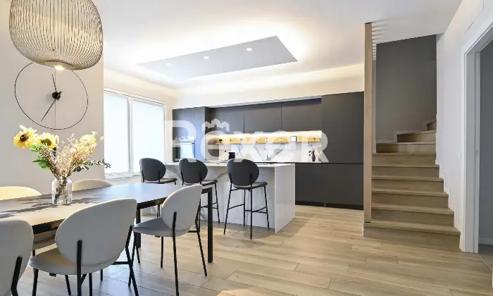 Rexer-Osio-Sotto-Villa-in-classe-A-Altro