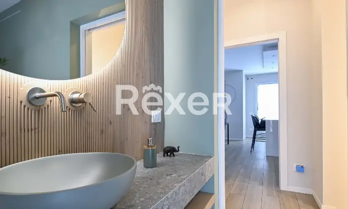 Rexer-Osio-Sotto-Villa-in-classe-A-Altro