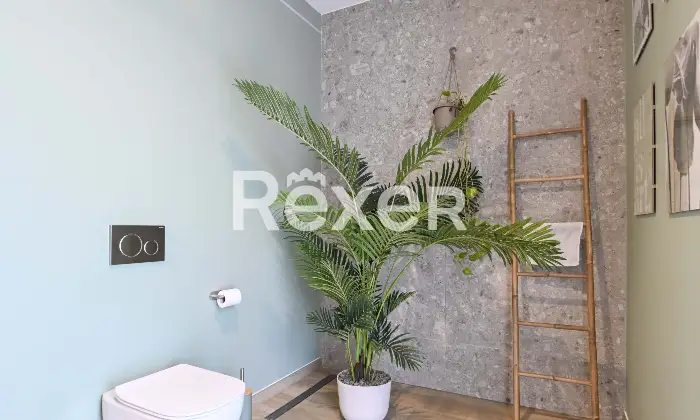 Rexer-Osio-Sotto-Villa-in-classe-A-Altro