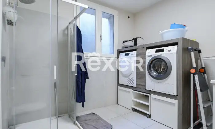 Rexer-Osio-Sotto-Villa-in-classe-A-Altro